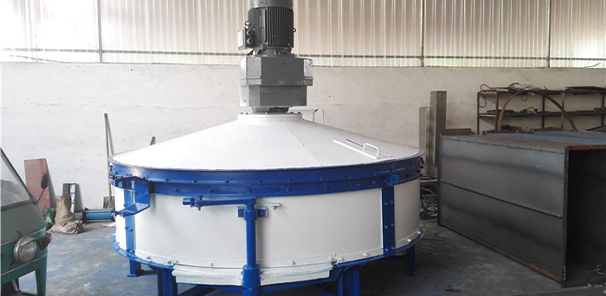 玻璃混料機(jī)在加工原料里有什么樣的優(yōu)勢(shì)？